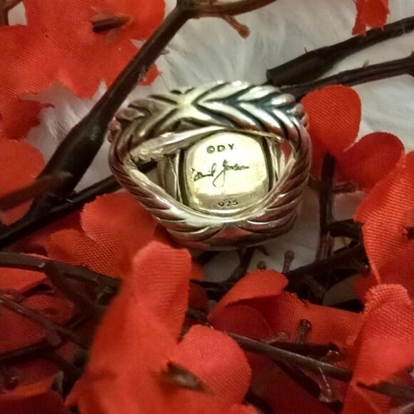 DAVID YURMAN MOONSTONE STERLING CABLE STYLE RING FROM HIS ALBION COLLECTION. - Picture 3 of 7